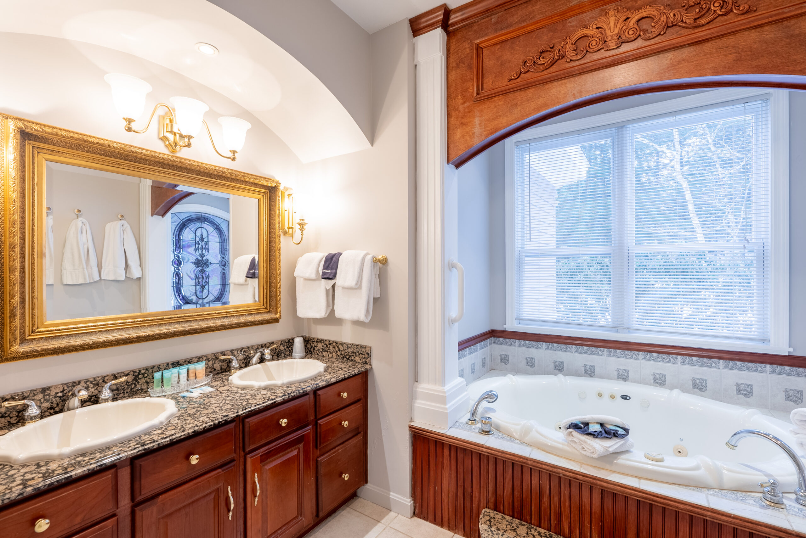 Nordic Villlage Resort Grand master Suite Bathroom