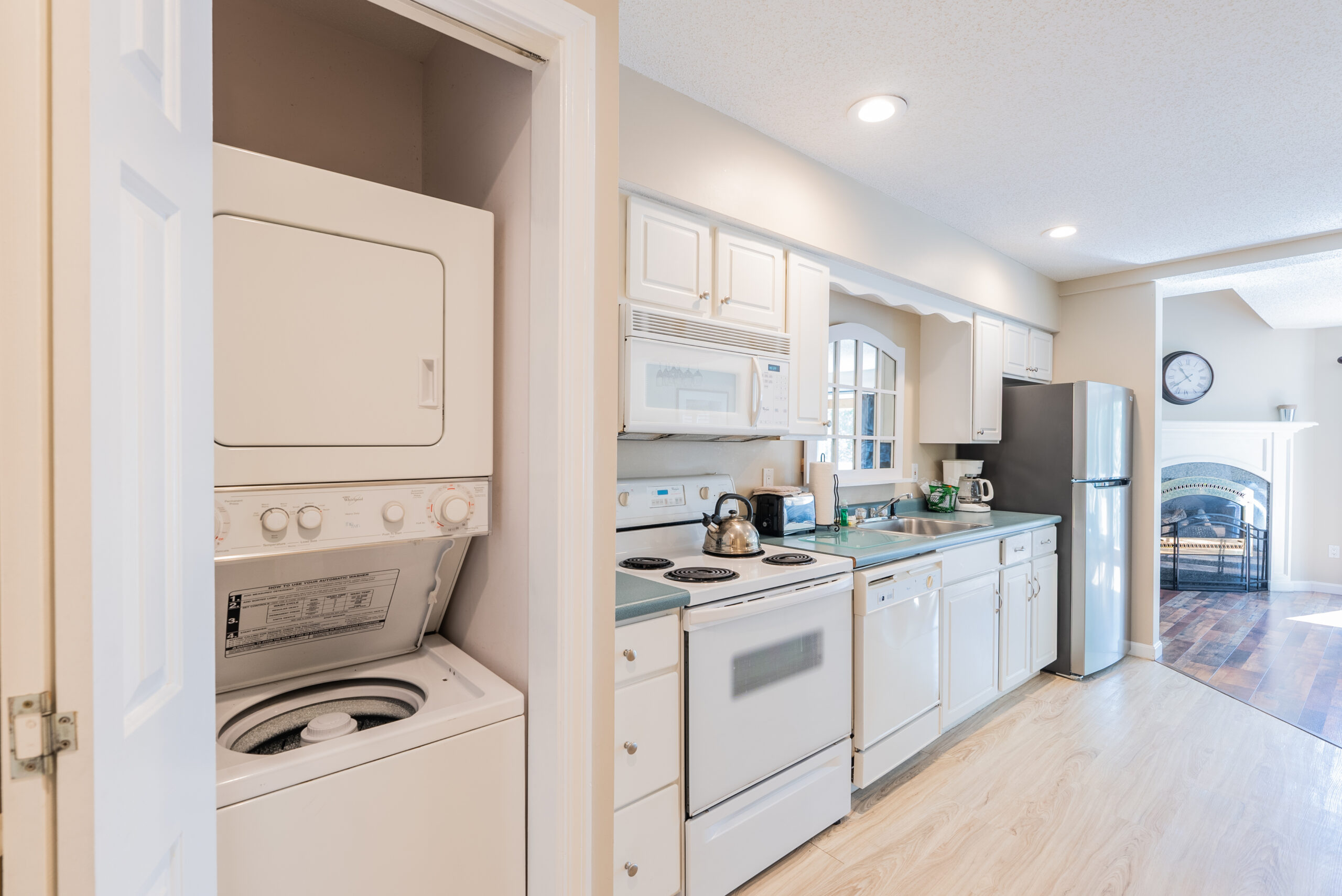 Nordic Village Resort Highland 2 King beds Condo Kitchen